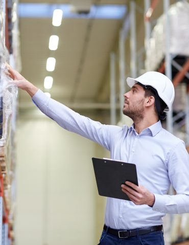 addetto alla gestione logistica